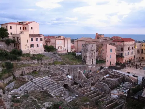 Terracina, al liceo Leonardo da Vinci l’anteprima del docufilm “Europa: Una barca”