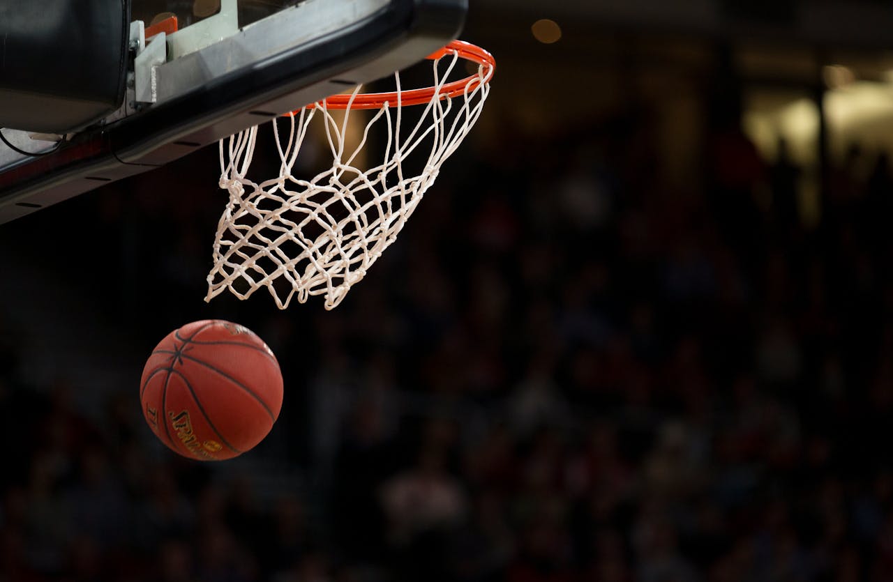 Latina, torneo studentesco di basket con la Provincia