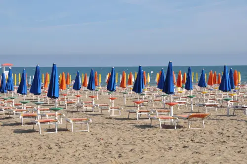 Latina, pubblicata l’ordinanza balneare 2026 per il litorale