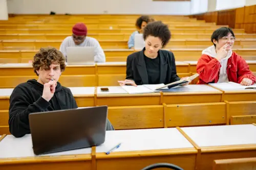 Provincia, Carnevale incontra la Consulta degli Studenti